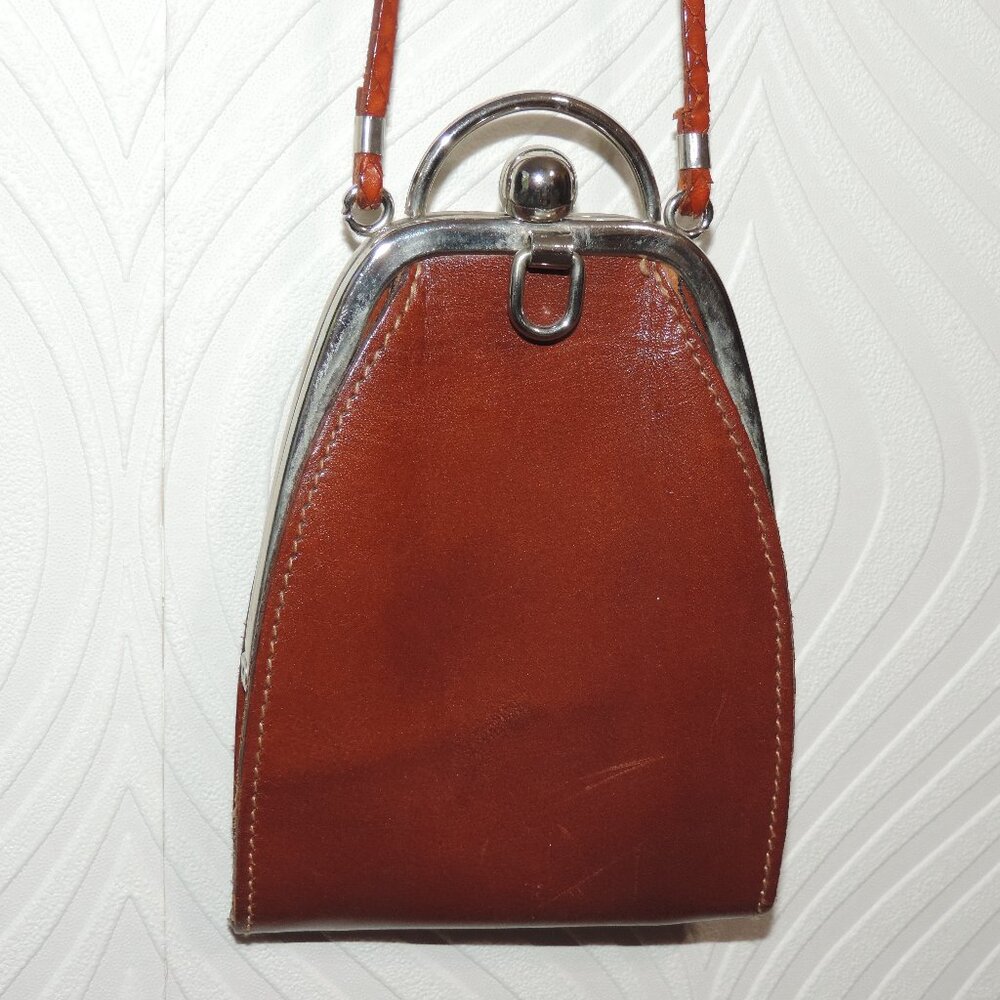 Rare Vintage 1973 Georgetown Leather Design Crossbody Frame Bag